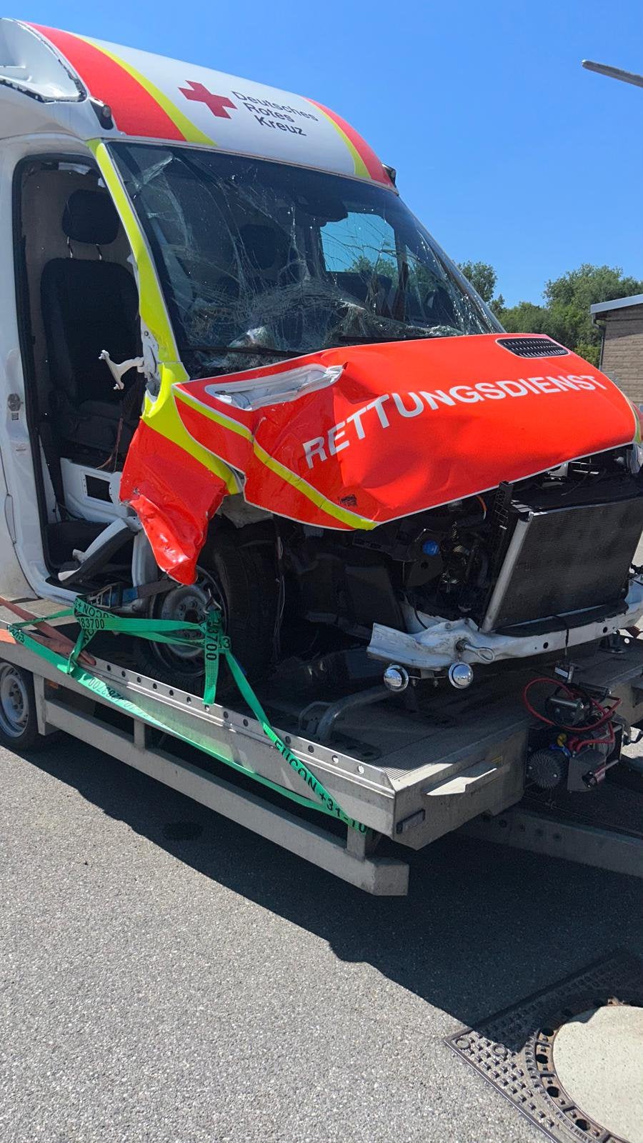 Te koop voor onderdelen Mercedes Sprinter 2024, 33 - 40 uur, Overige niveaus, Vanaf 10 jaar, Overige vormen