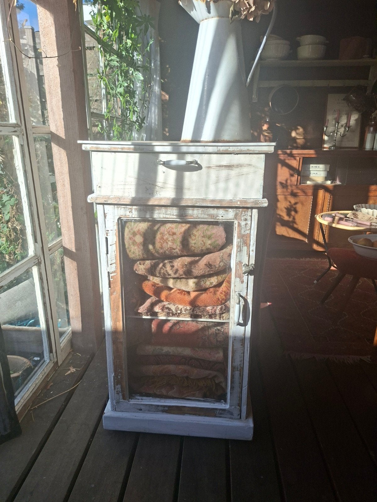 Vintage Brocante Vitrine Kastje - Charmant en Uniek, Ophalen