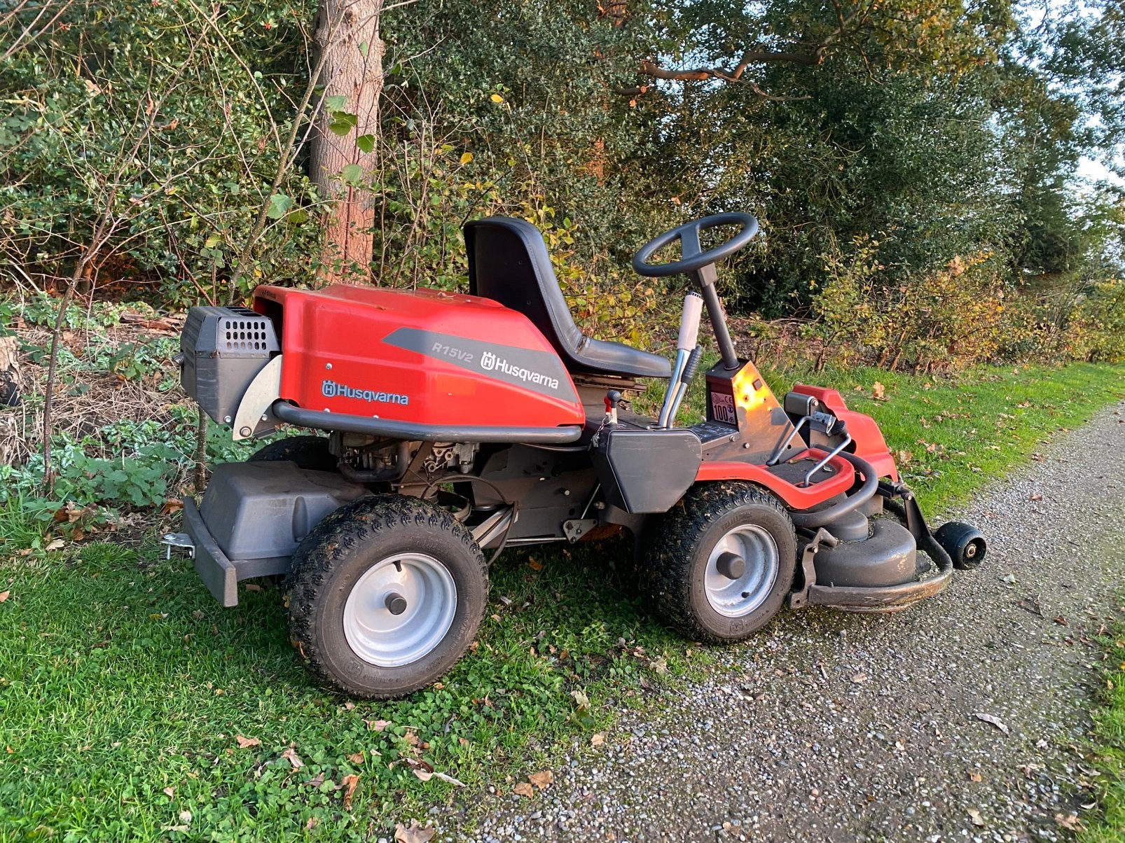Husqvarna Rider R15V2 Zitmaaier, Tuin en Terras, Ophalen, Cirkelmaaier, Gebruikt, Benzine-grasmaaier