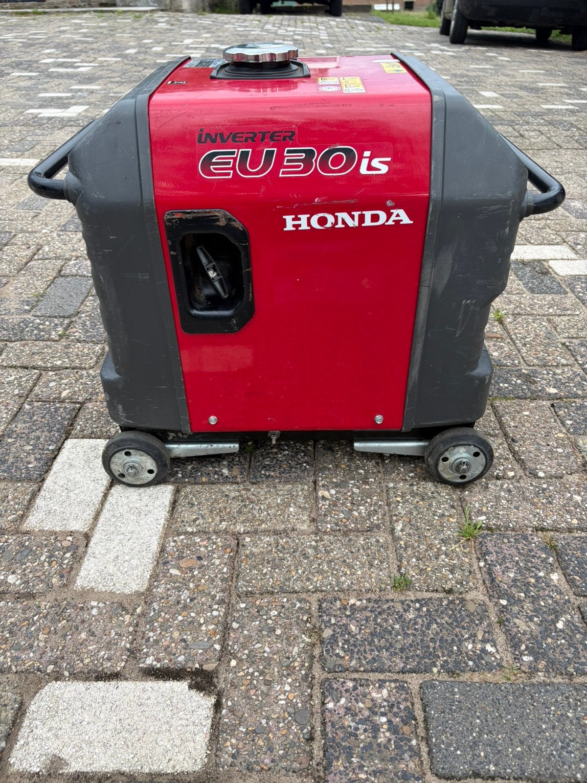 Honda EU 30is (3000 watt), Doe-het-zelf en Verbouw, Aggregaten, Ophalen, Minder dan 5 kVA, Benzine