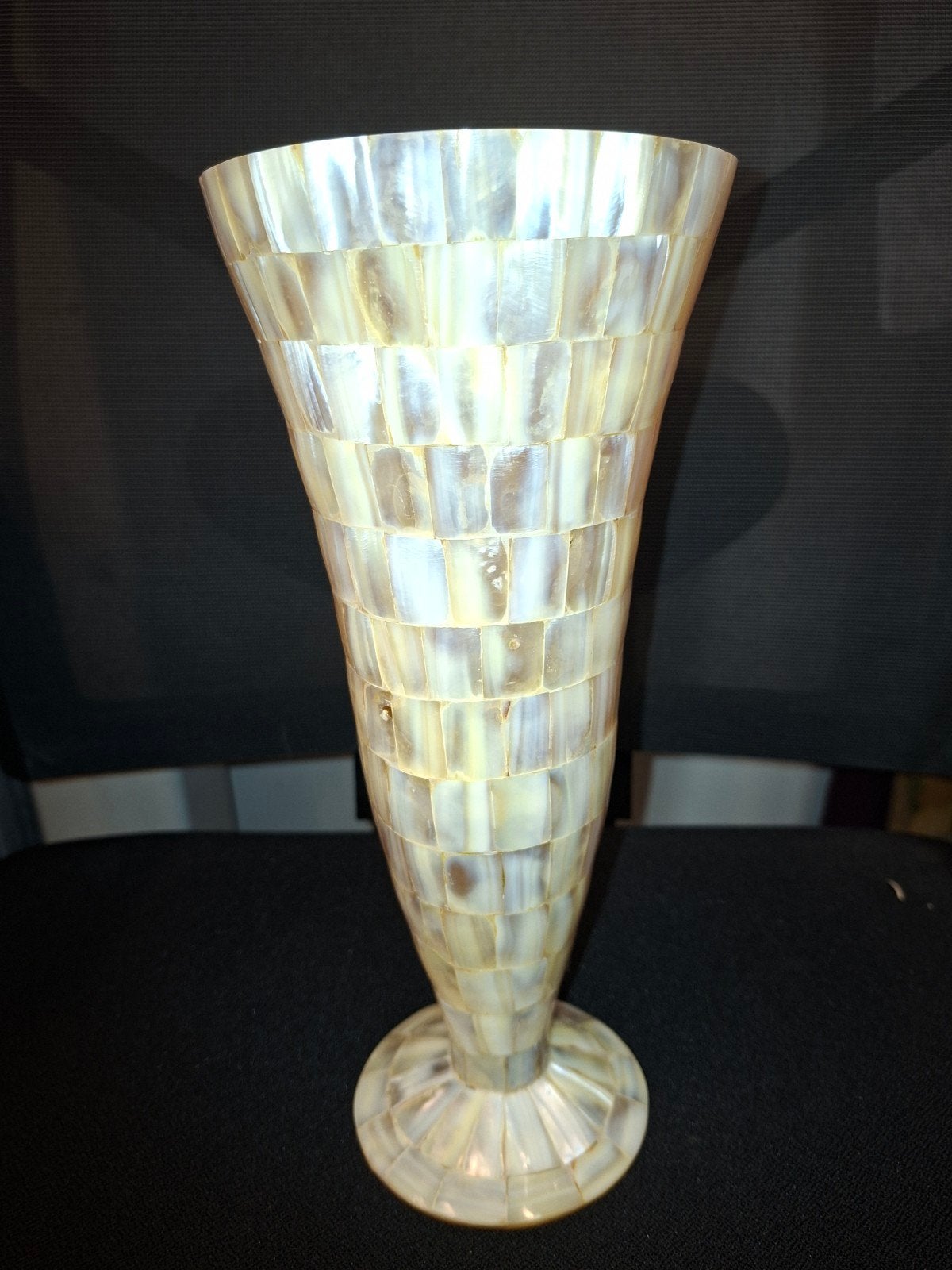 Vintage Kelkvaas Glas met Parelmoer Mozaïek - 27cm, Antiek en Kunst, Ophalen of Verzenden