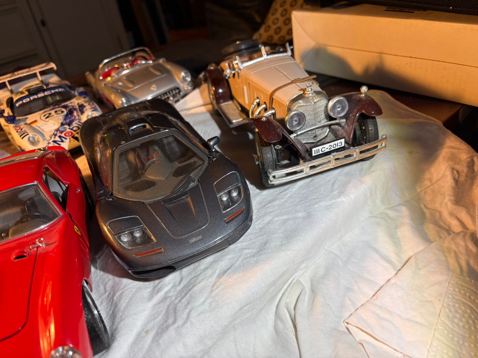 20 stuks 1:18.   Revell - Maisto - Burago en Anson !, Hobby en Vrije tijd, Ophalen of Verzenden, Zo goed als nieuw, Maisto