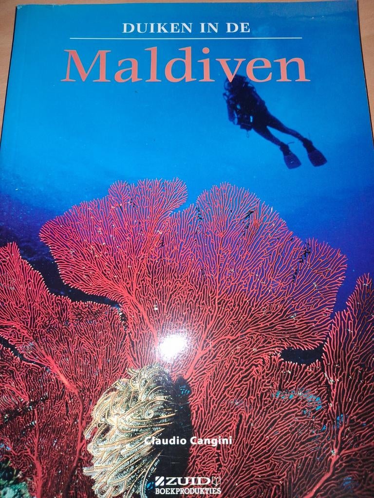 Duiken in de Malediven - Reisgids Claudio Cangini, Ophalen of Verzenden
