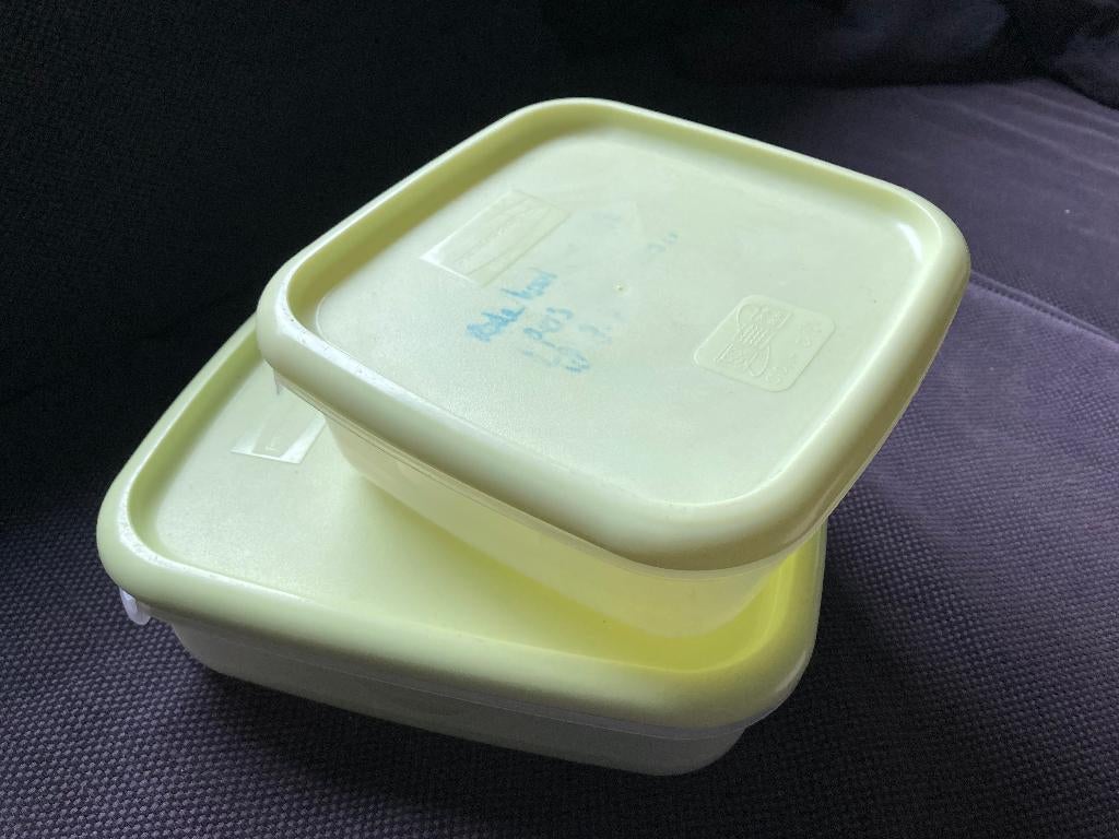 🥗 2 Rubbermaid Afsluitbare bakjes, Ophalen of Verzenden, Gebruikt