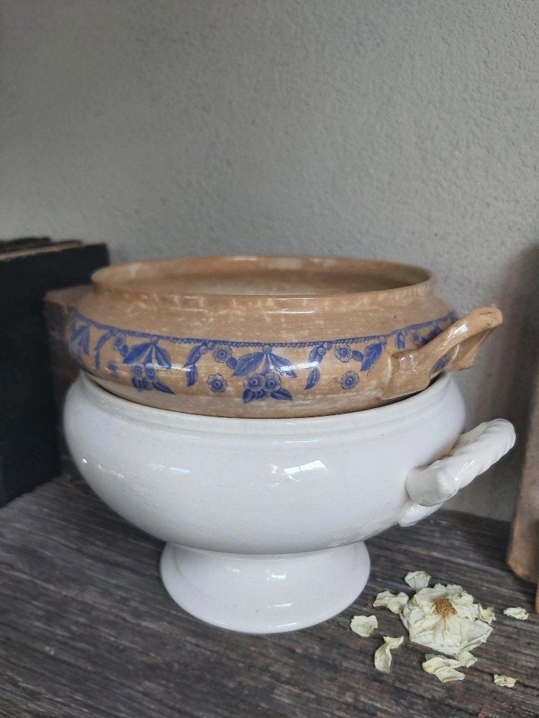 Prachtige zeer fel beboterde oude schaal BOCH Dux, Antiek en Kunst, Antiek | Servies los, Ophalen of Verzenden