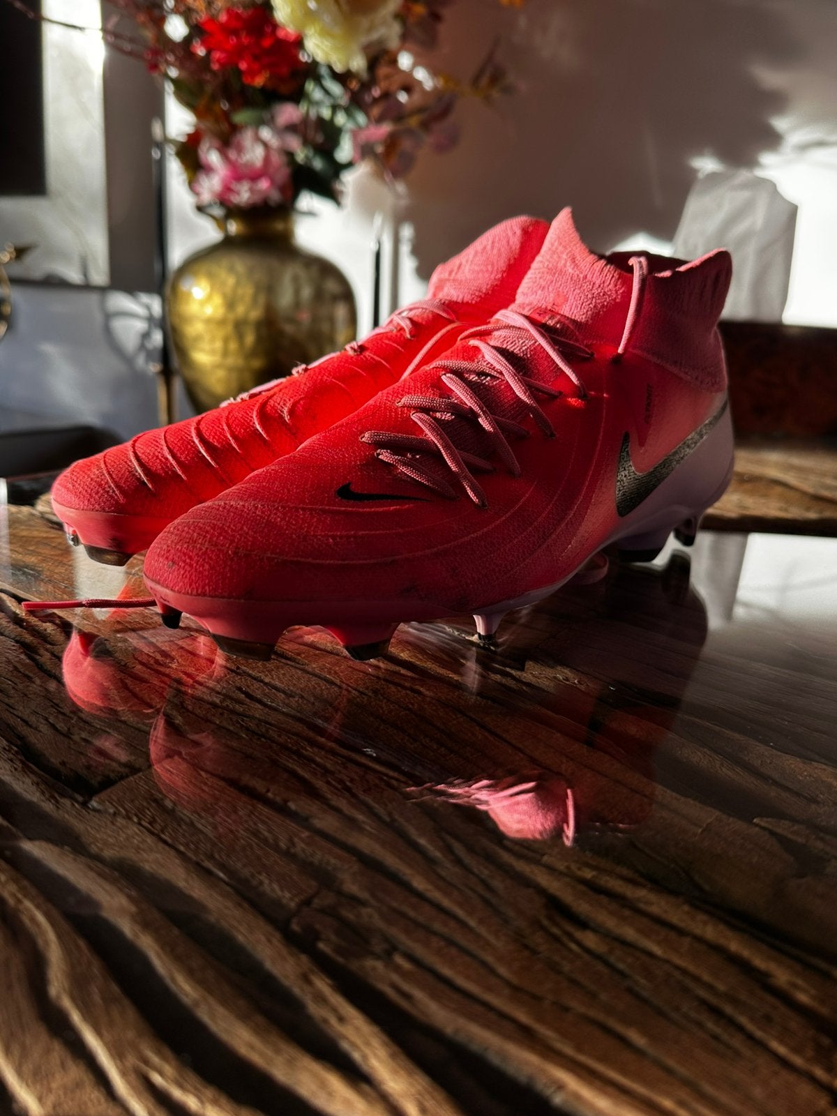 Nike Phantom Luna voetbalschoenen, Roze, Maat 44 zie foto’s, Ophalen of Verzenden, Overige kleuren, Sportschoenen