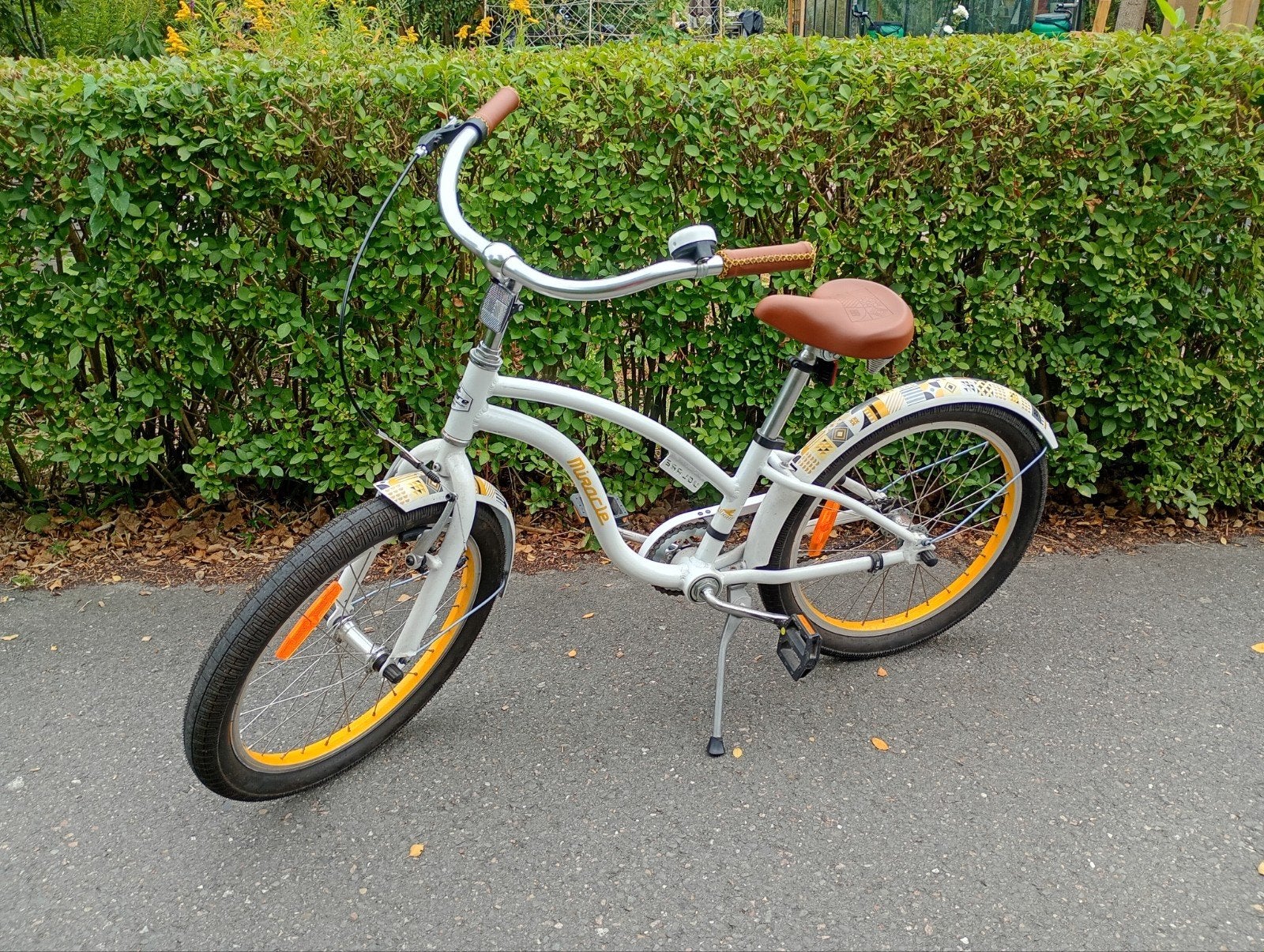 Volare Miracle Cruiser 20 inch Meisjes fiets, Fietsen en Brommers, Ophalen, Terugtraprem, Gebruikt, Volare