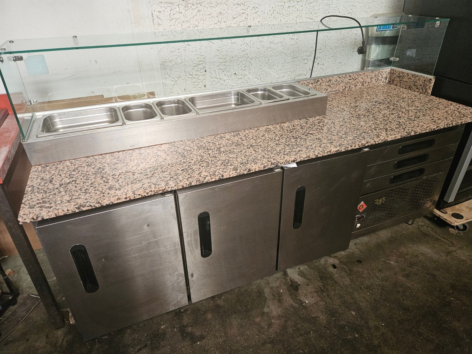 Koelwerkb.pizzawerkbank met 3 deuren onderkoeling 3 laden, Ophalen of Verzenden, Koelen en Vriezen
