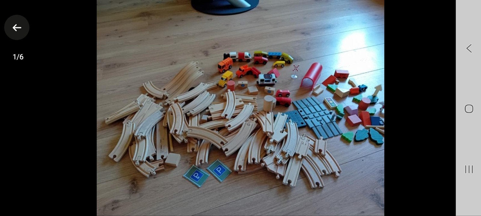 Grote set houten treinbaan met voertuigen en accessoires, Kinderen en Baby's, Ophalen of Verzenden, Zo goed als nieuw, Overige typen