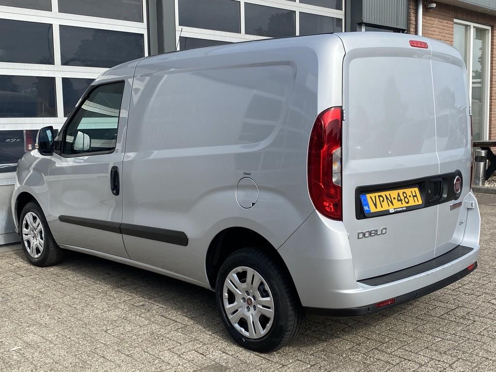 Fiat Dobló Cargo 1.3 MJ L1H1 SX 20x op voorraad Marge Btw e, Voorwielaandrijving, Stof, Gebruikt, Zwart