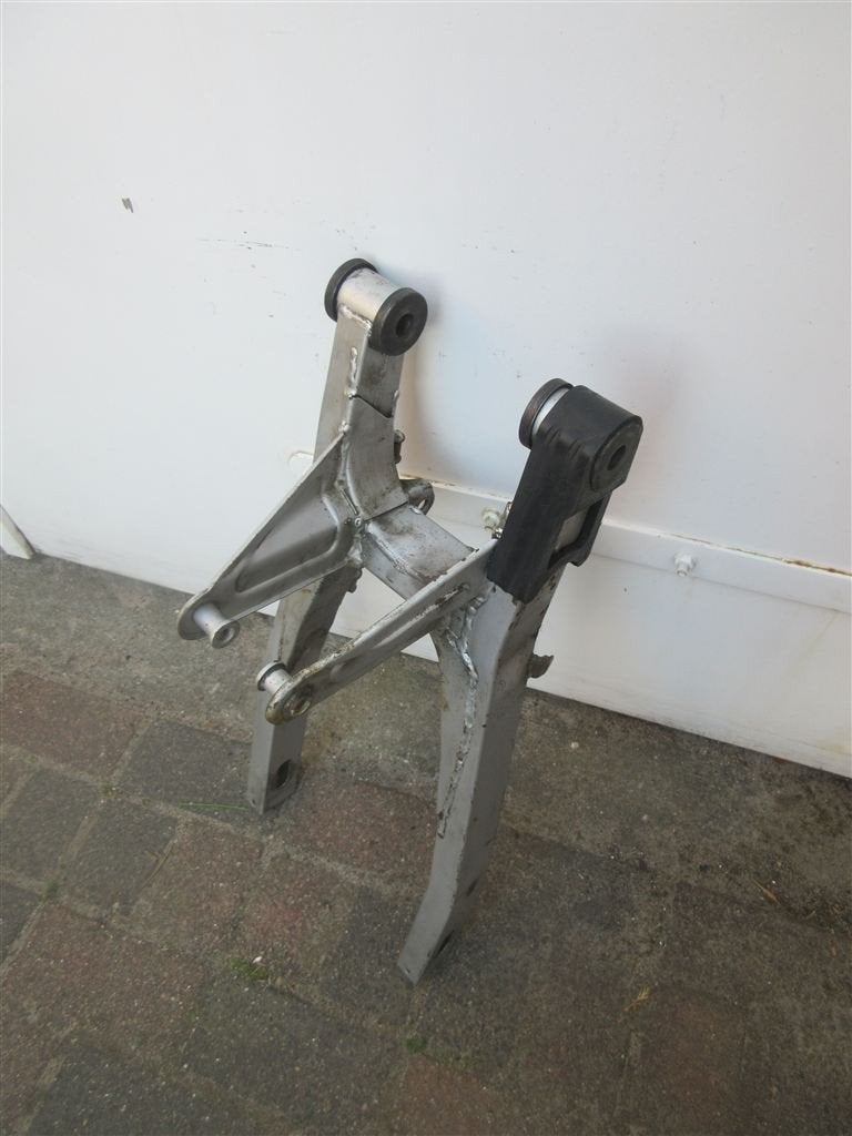 Suzuki GSX550 achterbrug swingarm achter brug GSX 550 ES EF, Motoren, Ophalen of Verzenden, Gebruikt