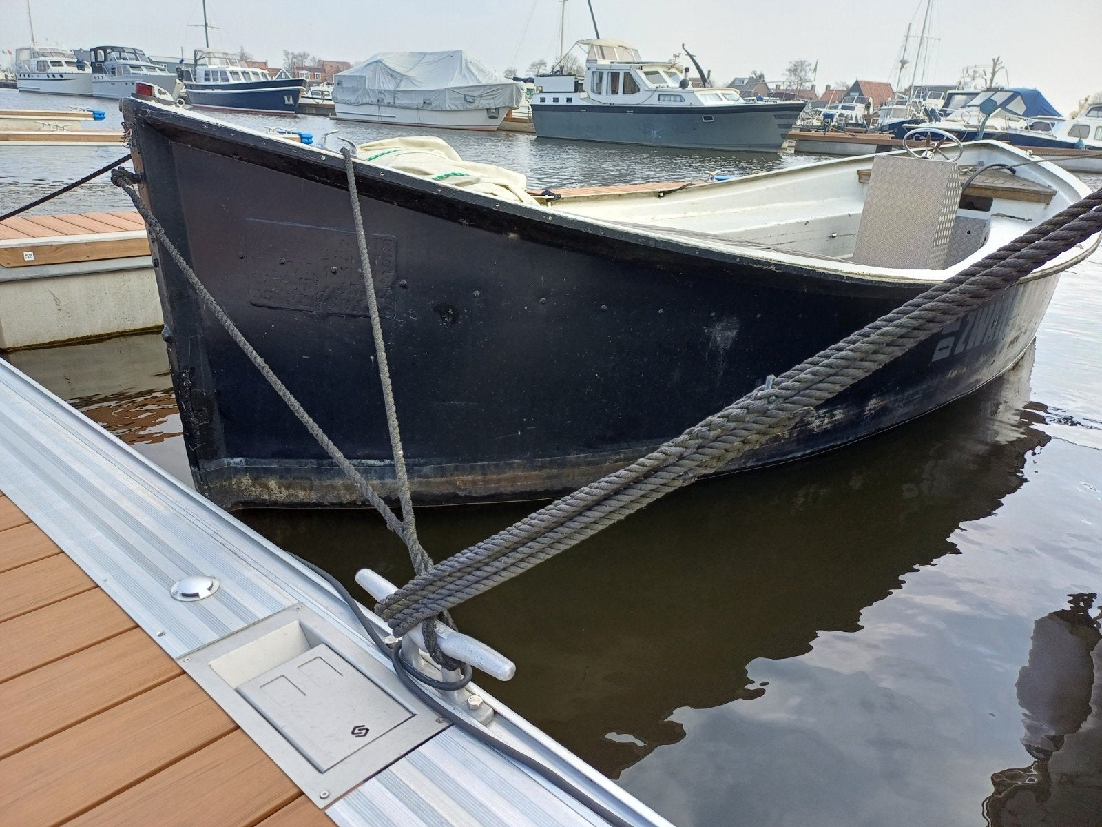 Foto 5 van Afbouw project polyester sloep 8 meter vetus 10kw elec
