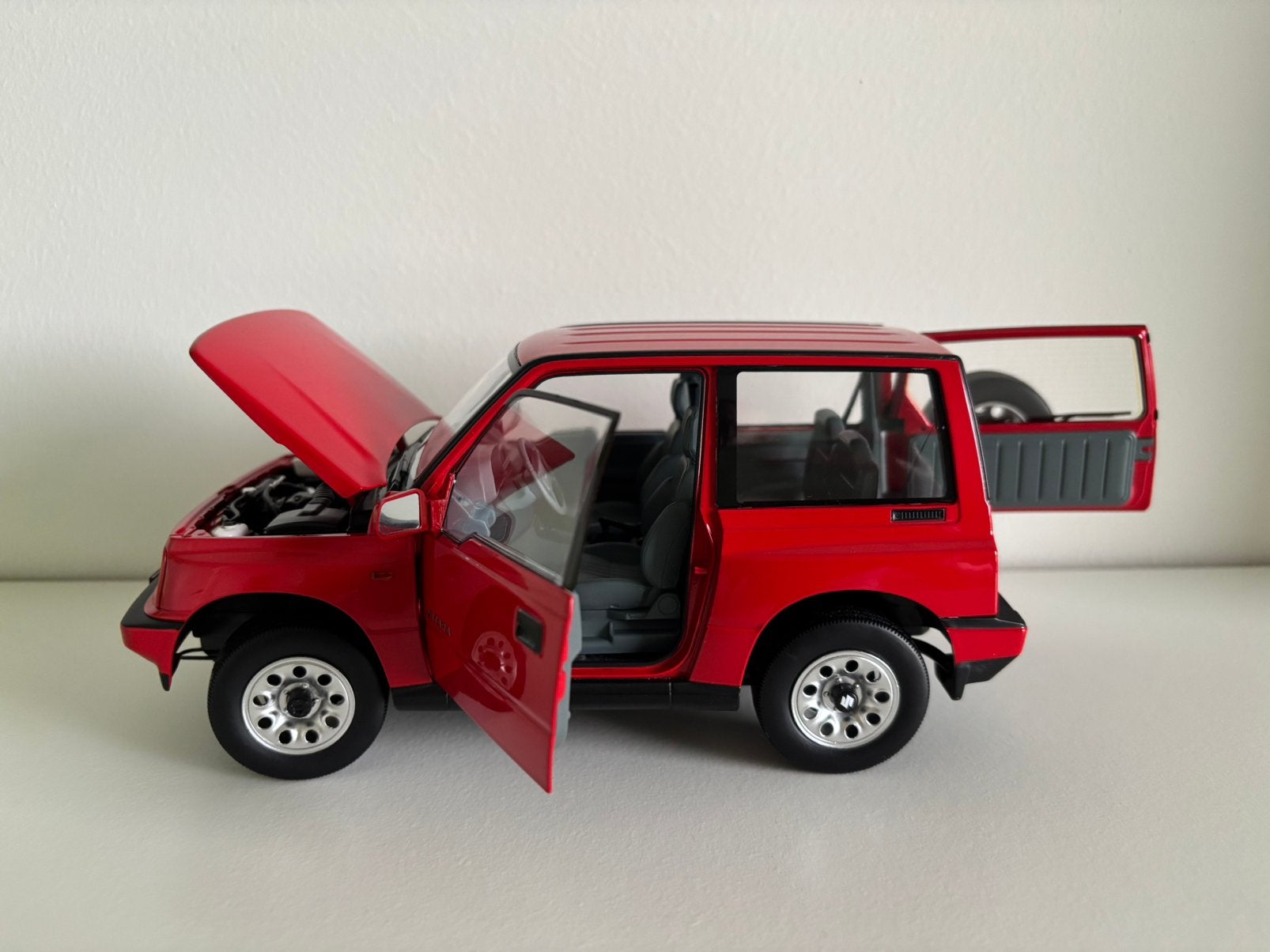 Suzuki Vitara 1/18, Ophalen of Verzenden, Nieuw, Auto, Overige merken