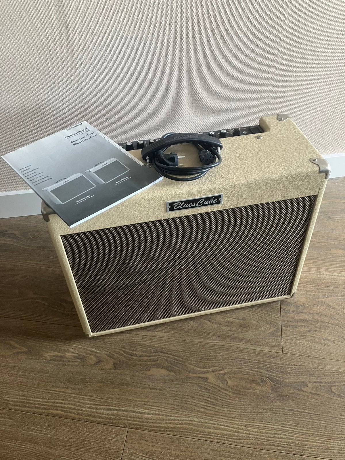 Blues Cube Artist. Roland, Muziek en Instrumenten, Versterkers | Bas en Gitaar, Ophalen, Zo goed als nieuw, Gitaar, Minder dan 50 watt