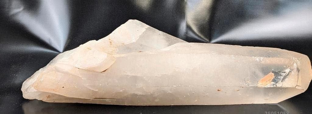 Kwarts Obelisk - Hoogte: 39 cm - Breedte: 12 cm- 4.24 kg, Verzamelen, Mineralen en Fossielen, Ophalen, Mineraal