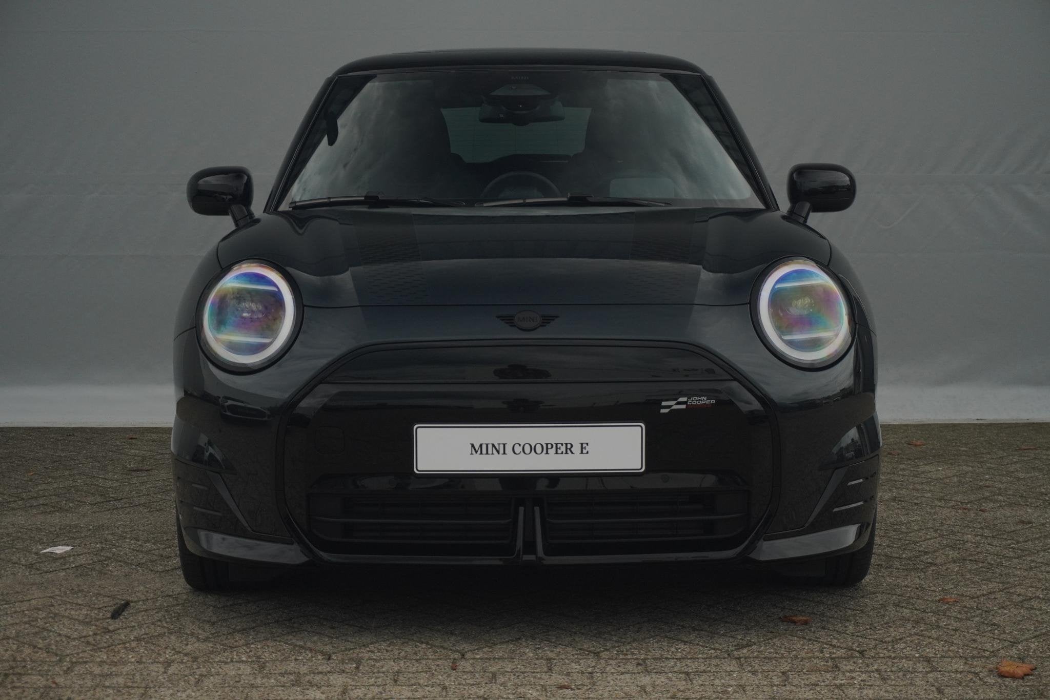 MINI 3-Deurs Cooper SE John Cooper Works Trim | Pakket M, Auto's, Zwart, 4 stoelen, Mini Electric, 218 pk