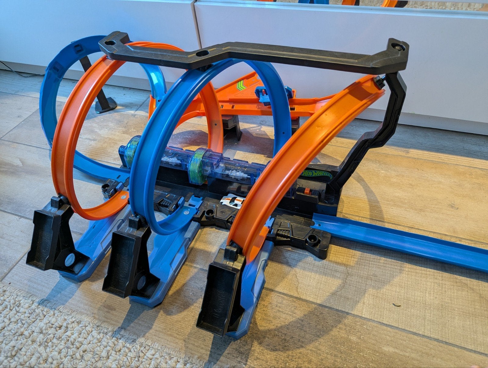 Hot Wheels Spiraal Crash Baanset met boosters, Kinderen en Baby's, Racebaan, Ophalen of Verzenden, Zo goed als nieuw, Hot Wheels