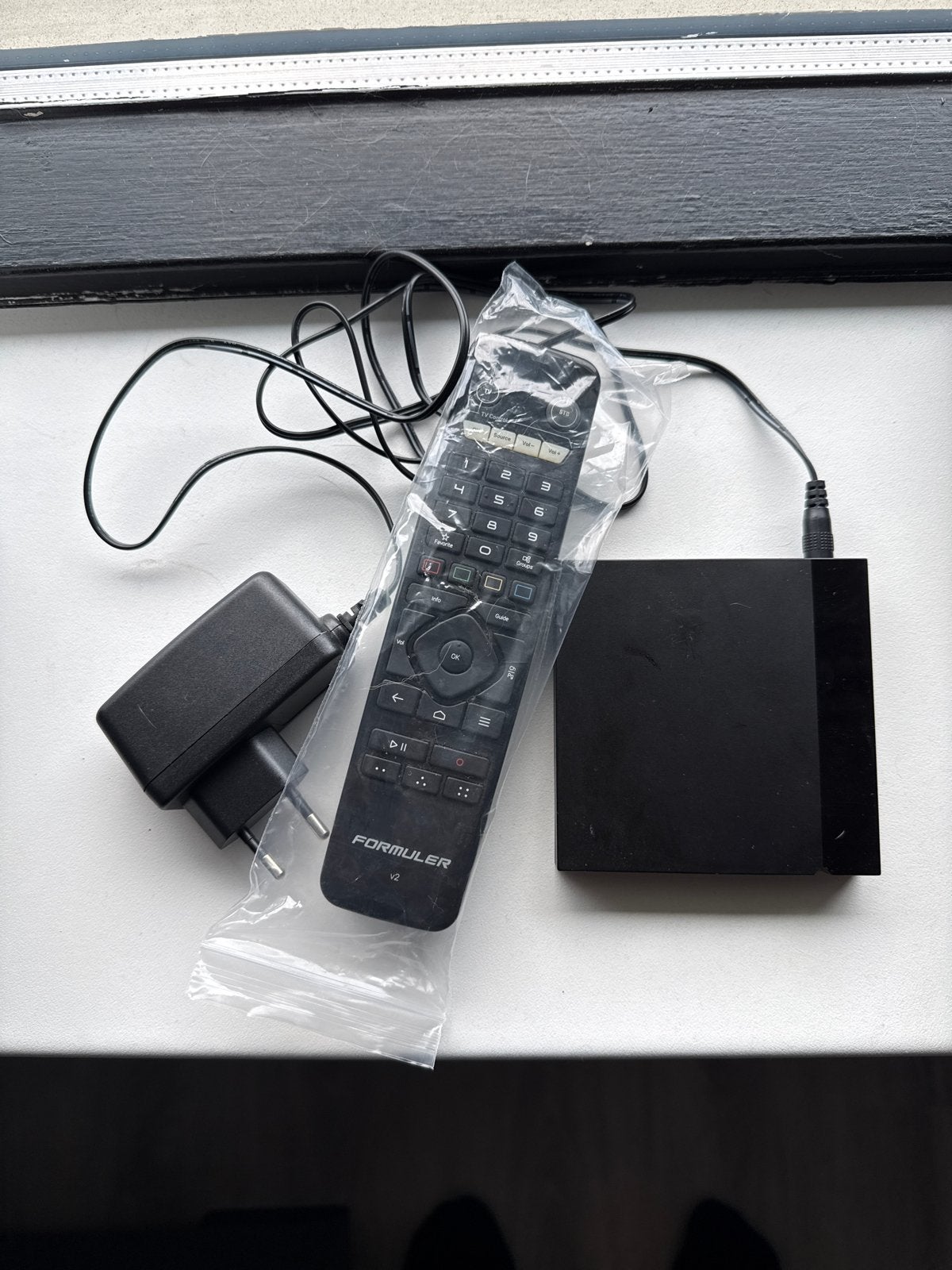 Formuler Z10 pro 4K UHD Android IPTV Box en afstandsbedienin, Ophalen, Zo goed als nieuw, Decoder
