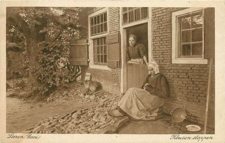 300-160-015 Laren Kousen stoppen, Verzamelen, Ophalen of Verzenden, Voor 1920, Noord-Holland