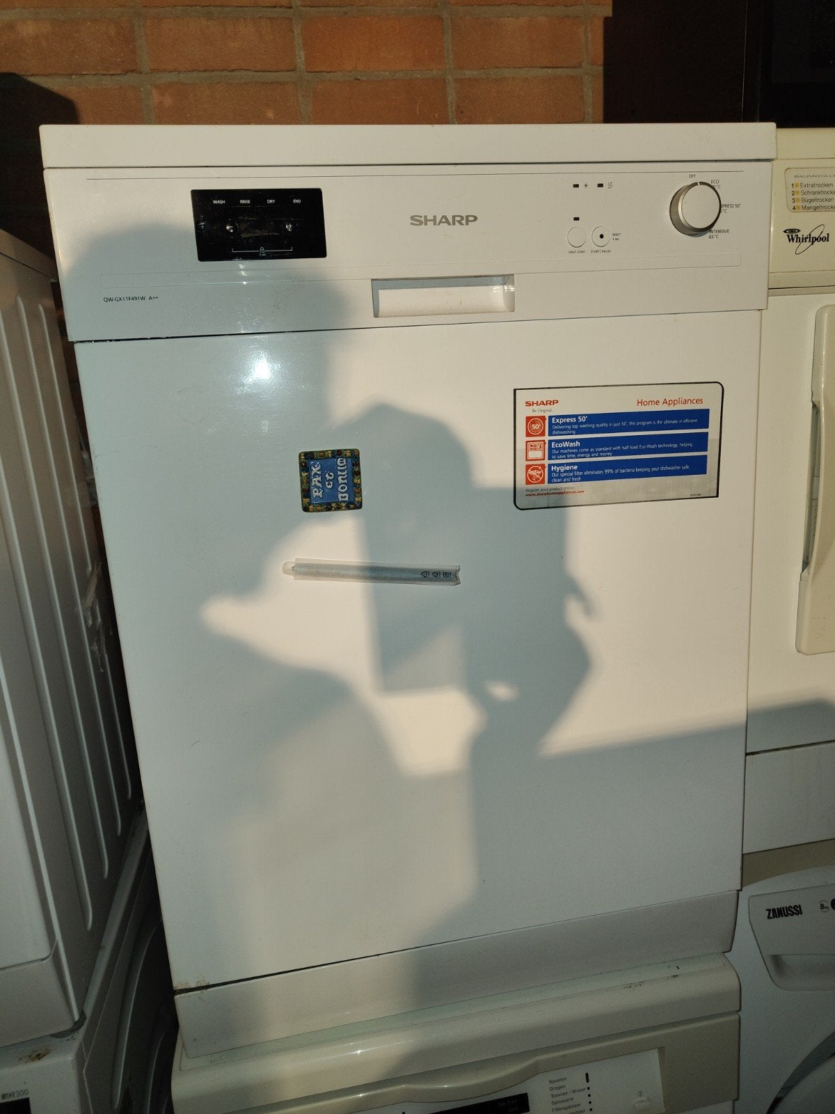 Sharp QW-GX11F491W A++ Vrijstaande Vaatwasser, Witgoed en Apparatuur, Vaatwasmachines, Ophalen, Gebruikt, Energieklasse A of zuiniger