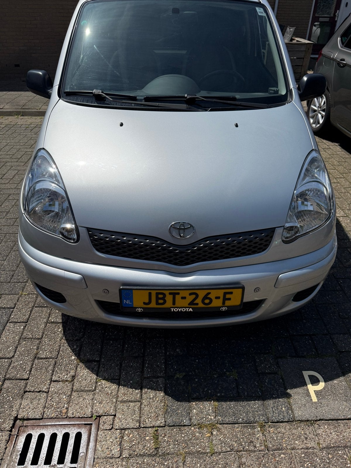 Toyota Yaris Verso 1.3 16V Vvt-i Linea SOL AUT 2006 Grijs, Auto's, 1299 cc, Metallic lak, 4 cilinders, Yaris Verso