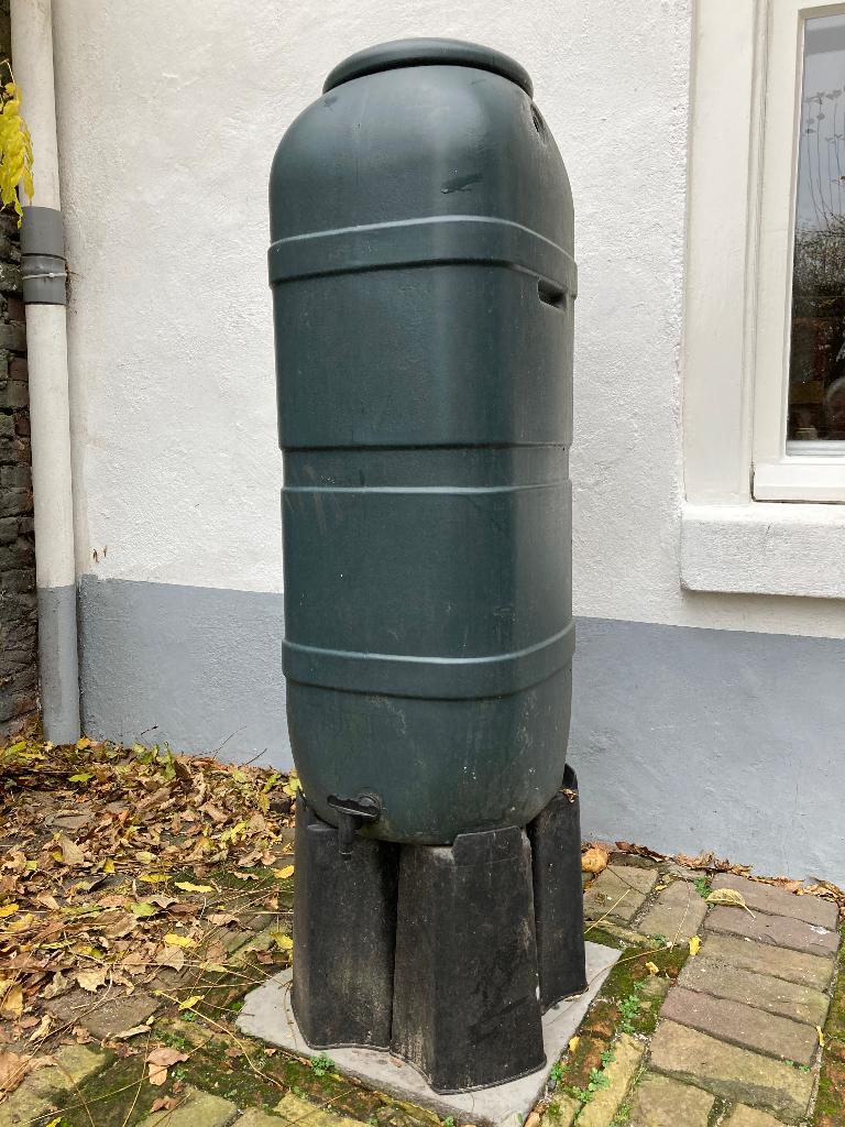 Regenton, Tuin en Terras, Regentonnen, Ophalen, Kunststof, Gebruikt, Met kraantje