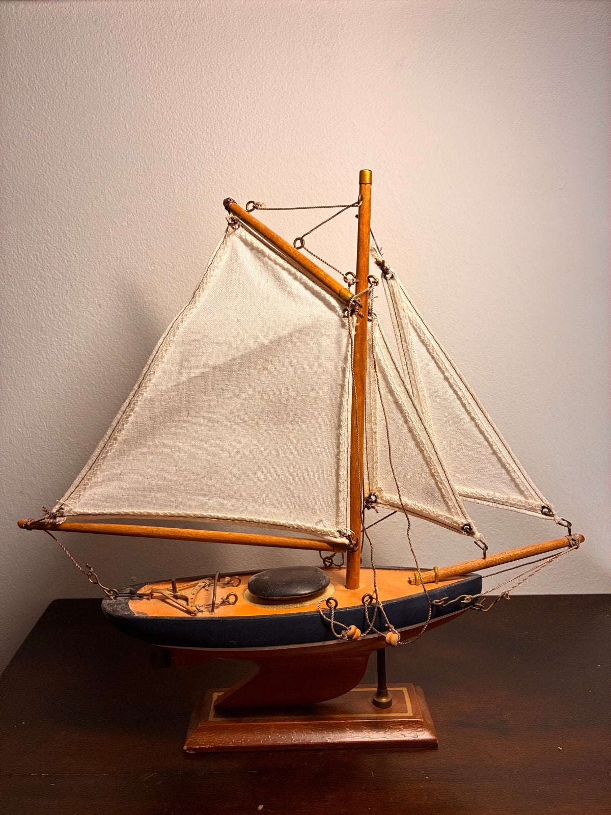 Vintage Miniatuur Zeilboot - Decoratief Model, Ophalen of Verzenden, Gebruikt