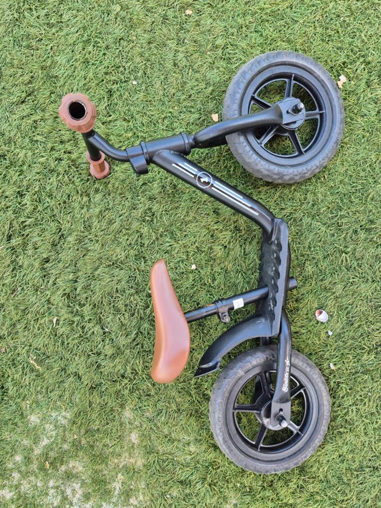 Loopfiets angels and bandits, Kinderen en Baby's, Speelgoed | Buiten | Voertuigen en Loopfietsen, Ophalen of Verzenden, Gebruikt