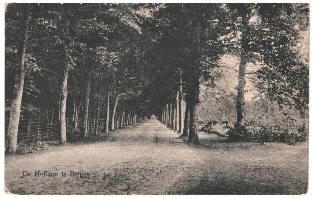 700106 Bergen 1922 De Hoflaan Gelopen met postzegel, Ophalen of Verzenden, 1920 tot 1940, Gelopen, Noord-Holland