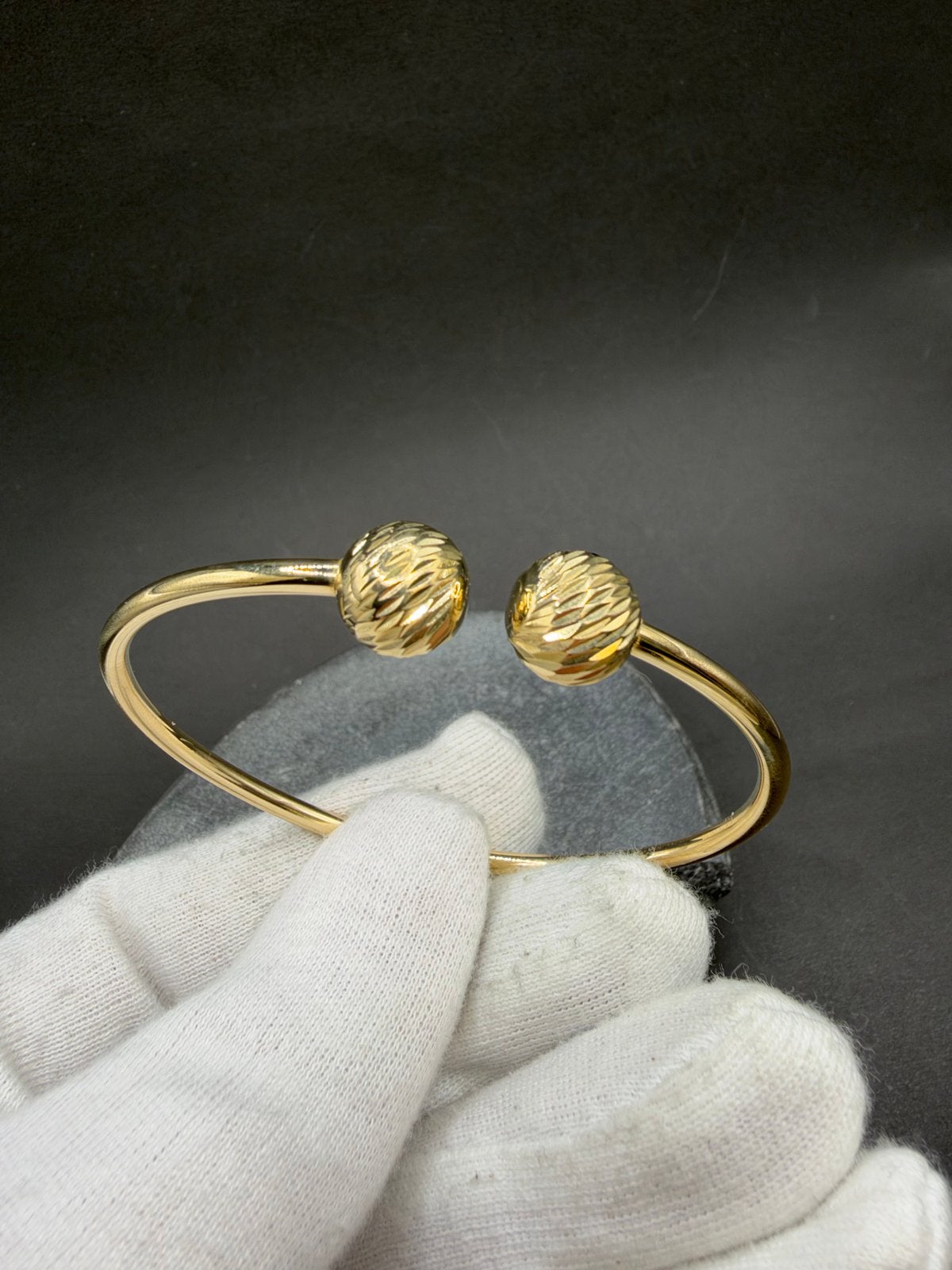 14k Gouden Boei Armband met Gedetailleerde Ballen, Ophalen of Verzenden, Nieuw, Goud