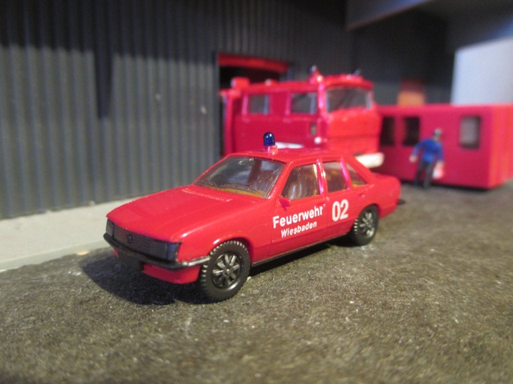 Opel Rekord E-1 Feuerwehr / Brandweer Wiesbaden 02, Ophalen of Verzenden, Zo goed als nieuw, Auto, Rietze