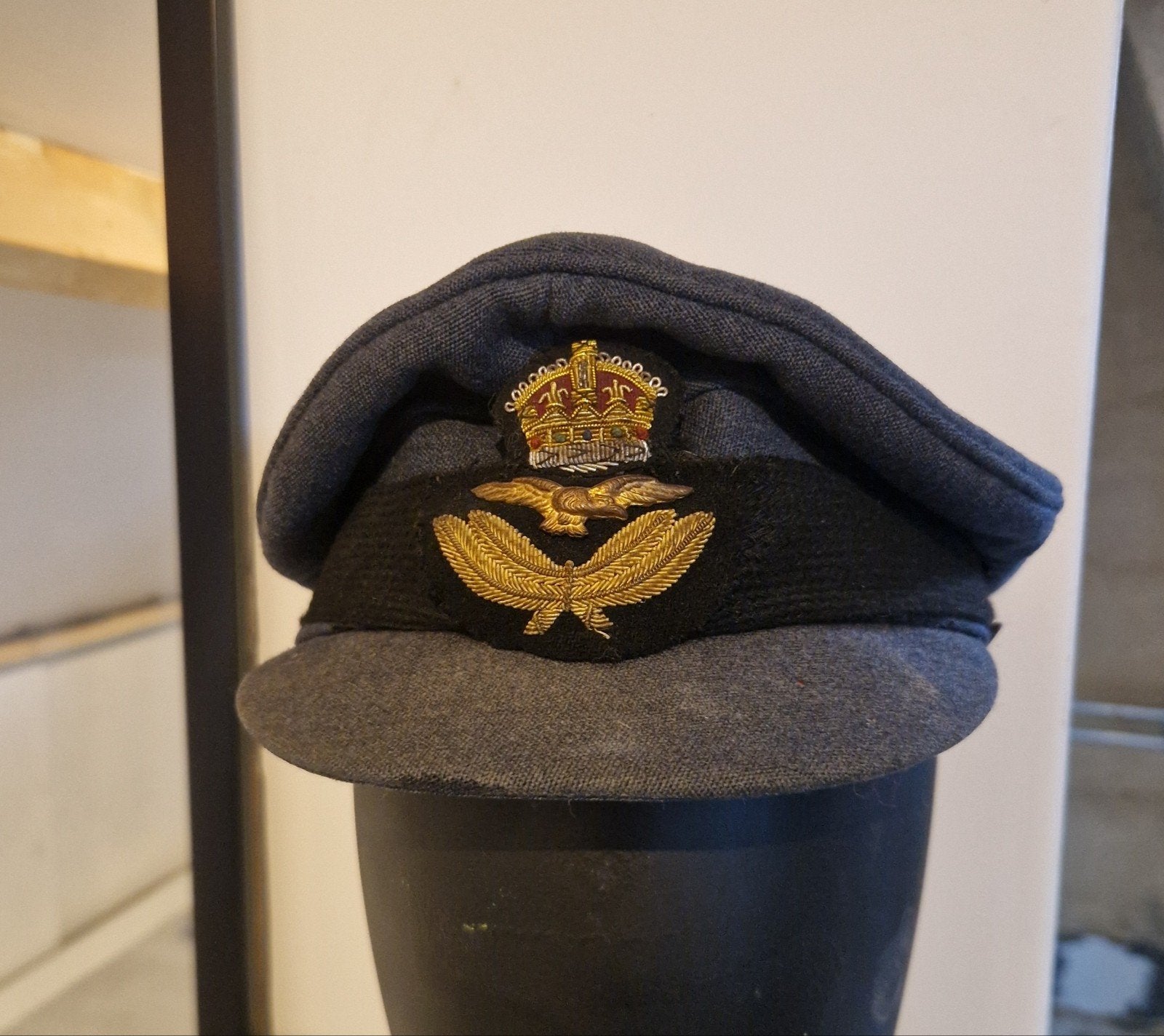 RAF Officier cap  - Maat 57/58, Ophalen of Verzenden, Luchtmacht, Engeland, Helm of Baret