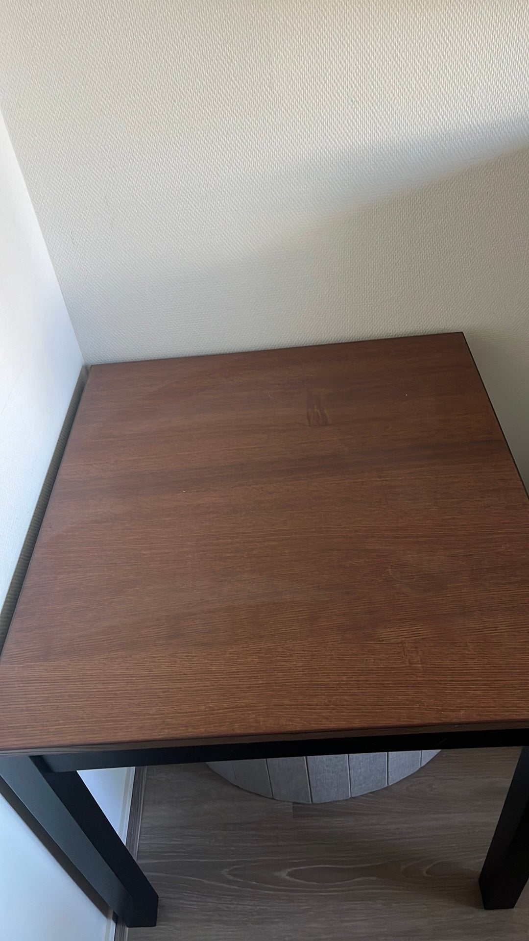 Eettafel in nieuwstaat!, Ophalen, Zo goed als nieuw, Rechthoekig, 50 tot 100 cm