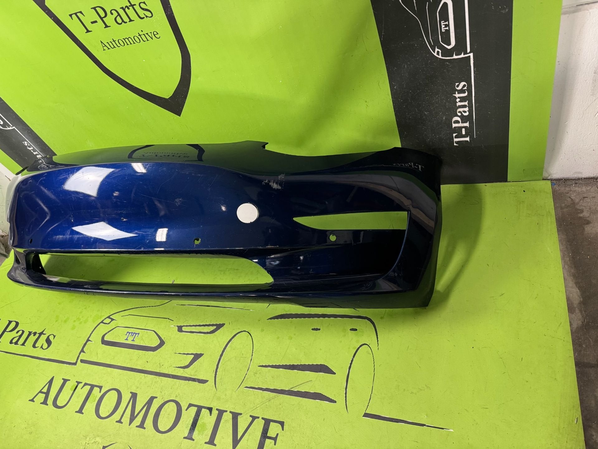 Foto 3 van tesla model 3 voorbumper bumper