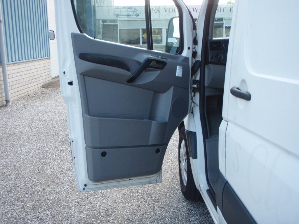 Foto 11 van Volkswagen Crafter BM L1H1 Imperiaal 2x Schuifdeur 169417 km