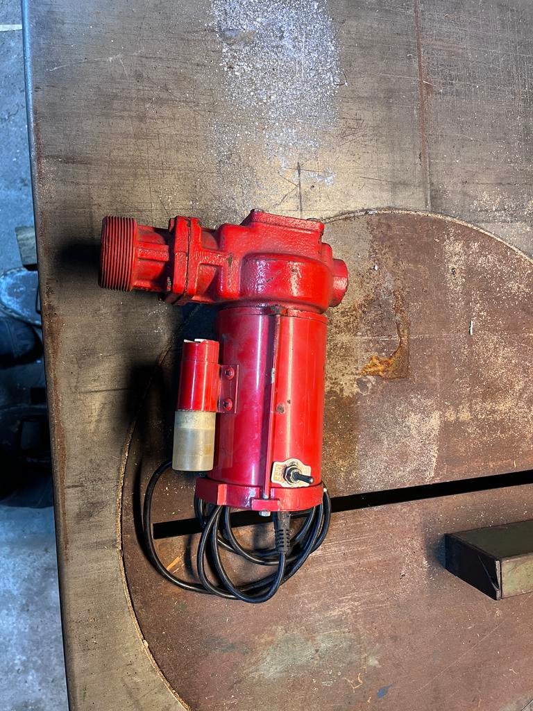 Dieselpomp 230v, Ophalen, Gebruikt