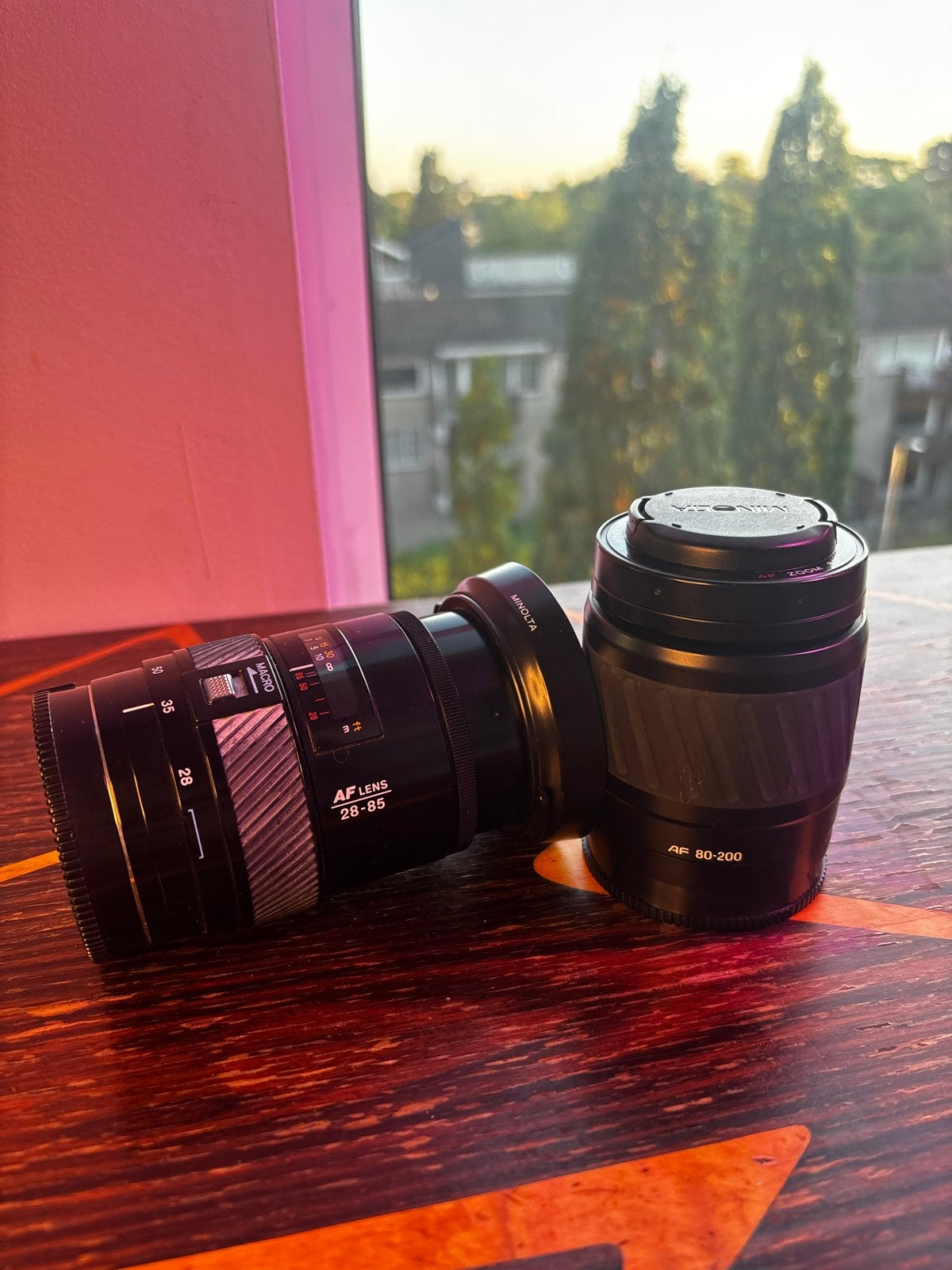 Minolta AF Zoom 28-85mm en 80-200mm lens set, Ophalen, Gebruikt, Autofocus, Standaardlens