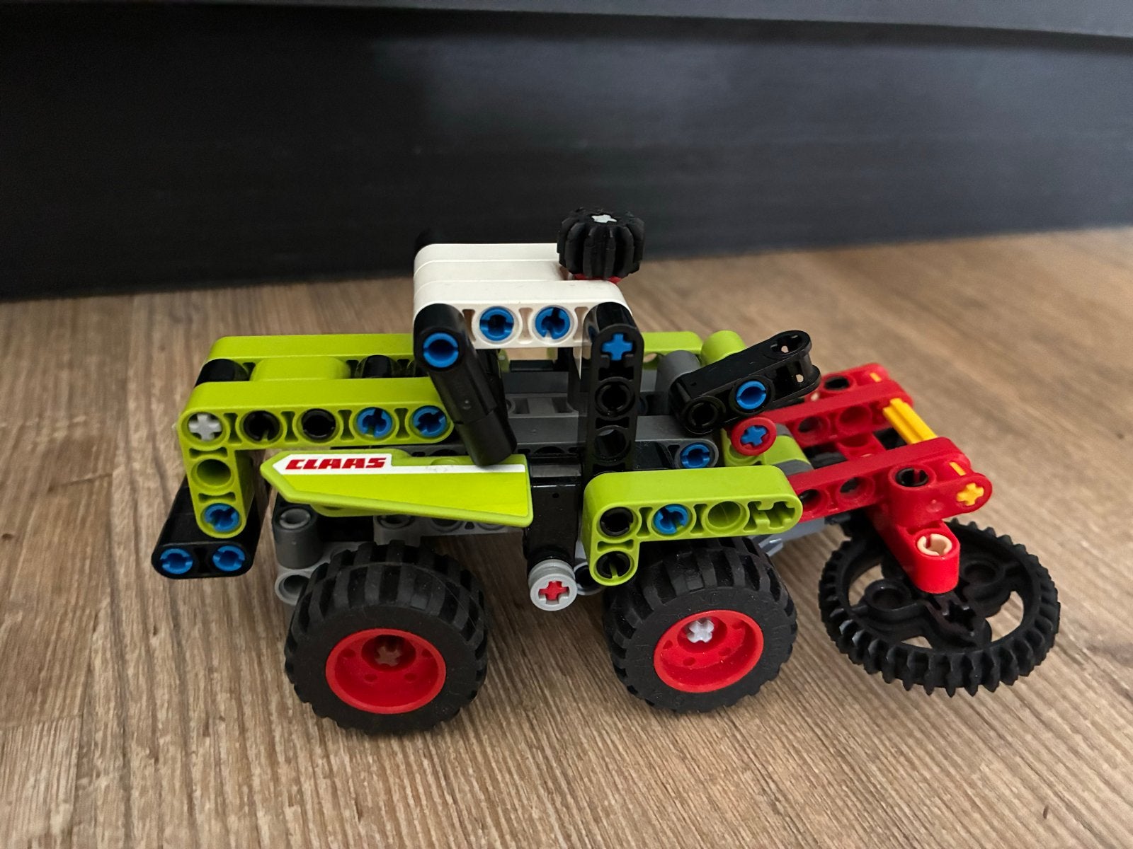 Lego Technic Claas Xerion 42102, Lego, Compleet, Ophalen of Verzenden, Zo goed als nieuw