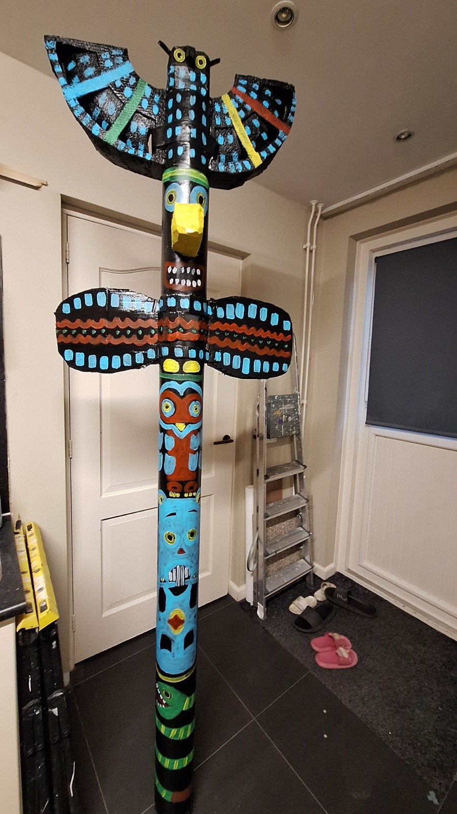Decoratie totempaal, Ophalen, Carnaval