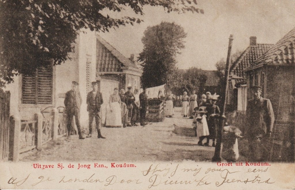 Koudum - Stavoren - Met volk, Verzamelen, Verzenden, Voor 1920, Gelopen, Friesland