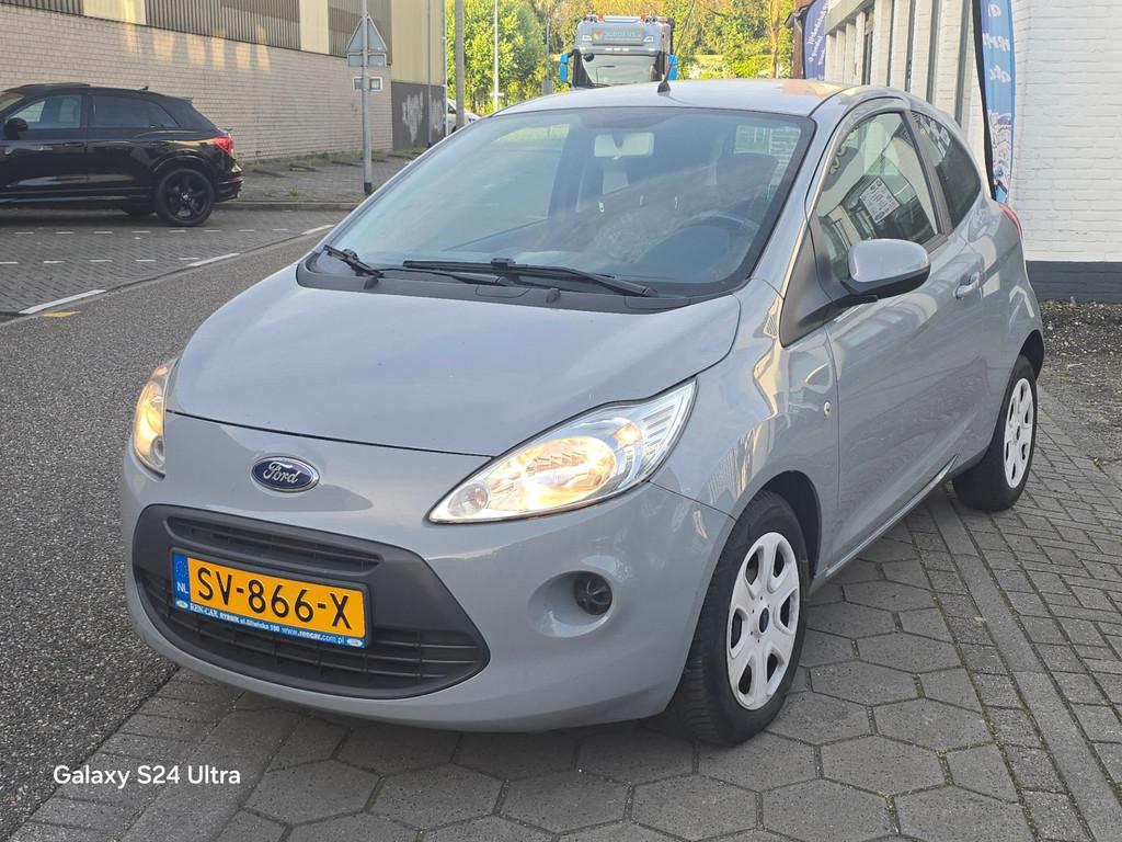 Ford Ka 1.2 Titanium X start/stop*1e eig*airco*zeer nette au, Voorwielaandrijving, Gebruikt, 4 cilinders, 4 stoelen