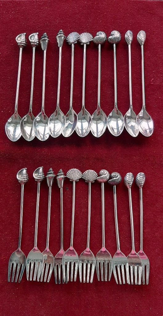 7 plaatsen theelepels en 24 verzilverd theelepels / vorkjes, Ophalen of Verzenden