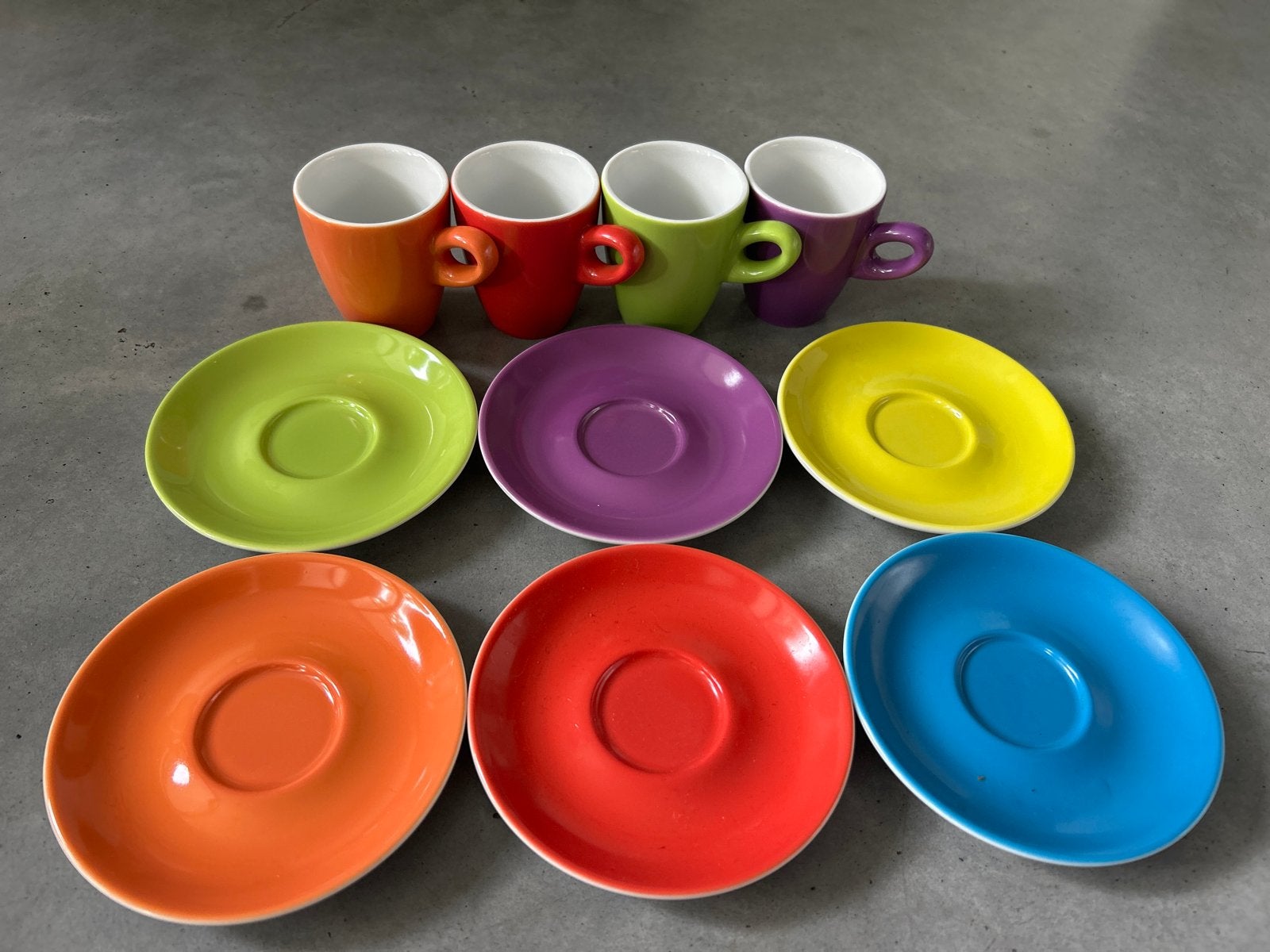 Walküre Germany espresso kopjes met schotels, Gebruikt, Overige merken, Ophalen of Verzenden, Modern