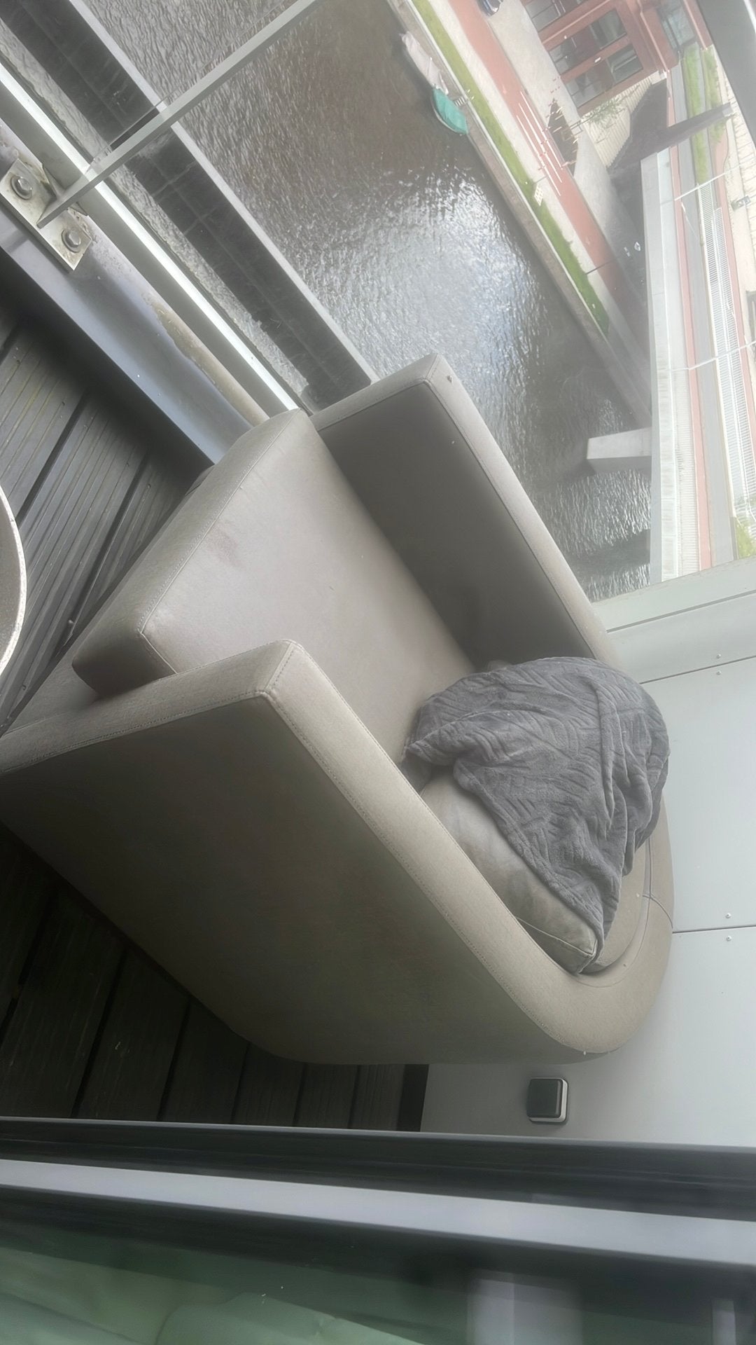 2 comfortabele loungestoelen / balkonstoelen grijs, Huis en Inrichting, Banken | Sofa's en Chaises Longues, Ophalen, Eenpersoons