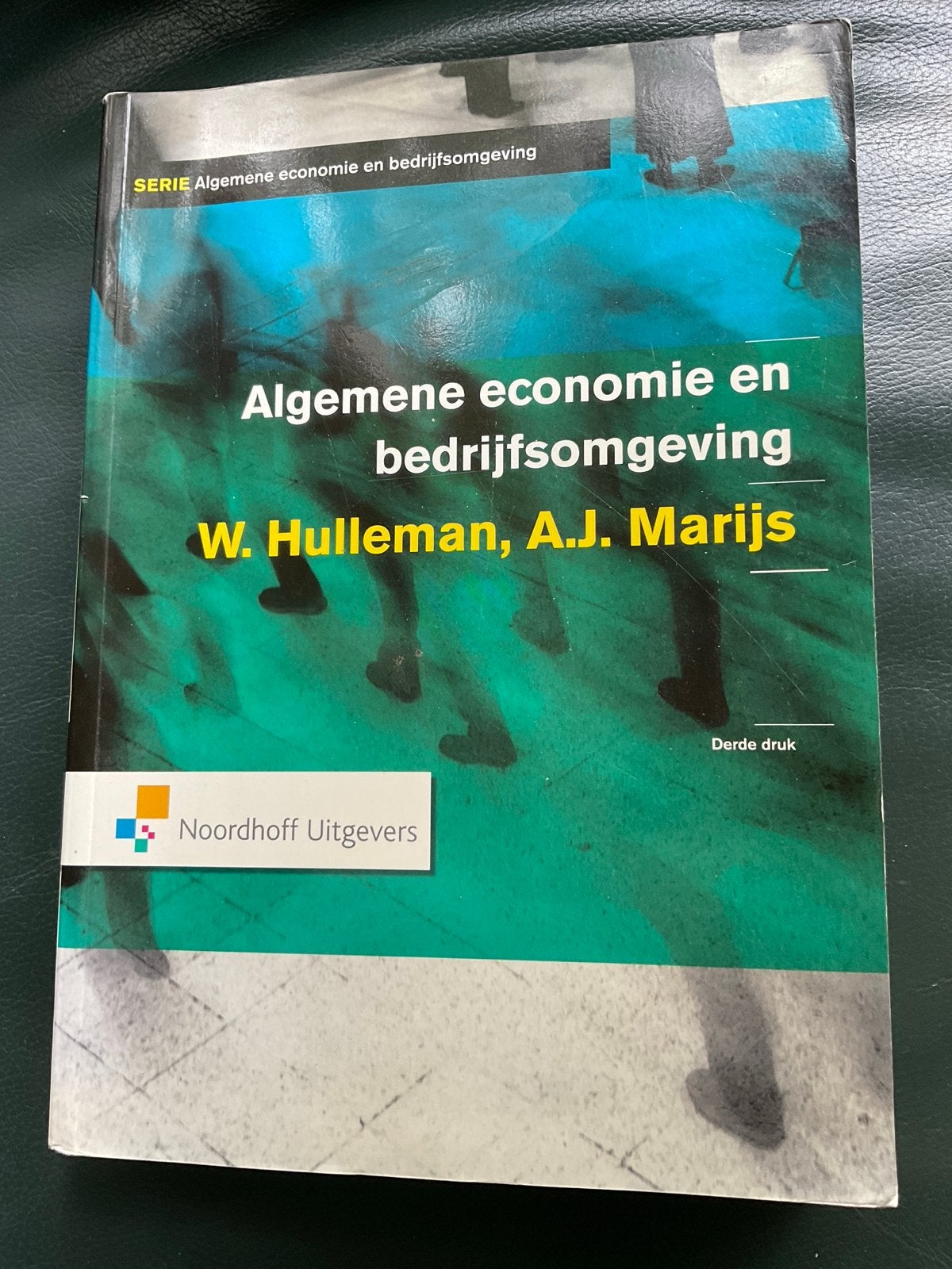 Algemene economie en bedrijfsomgeving Hulleman Marijs 3e dru, Ophalen of Verzenden, Gamma, Zo goed als nieuw, HBO