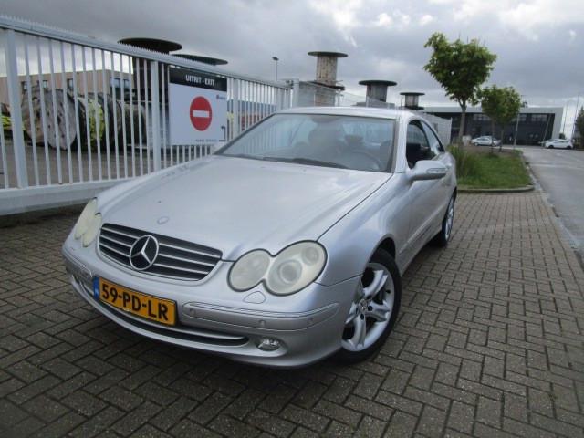 Mercedes-Benz CLK-klasse Coupé 200 K. Avantgarde, Automaat, Achterwielaandrijving, Gebruikt, 4 cilinders
