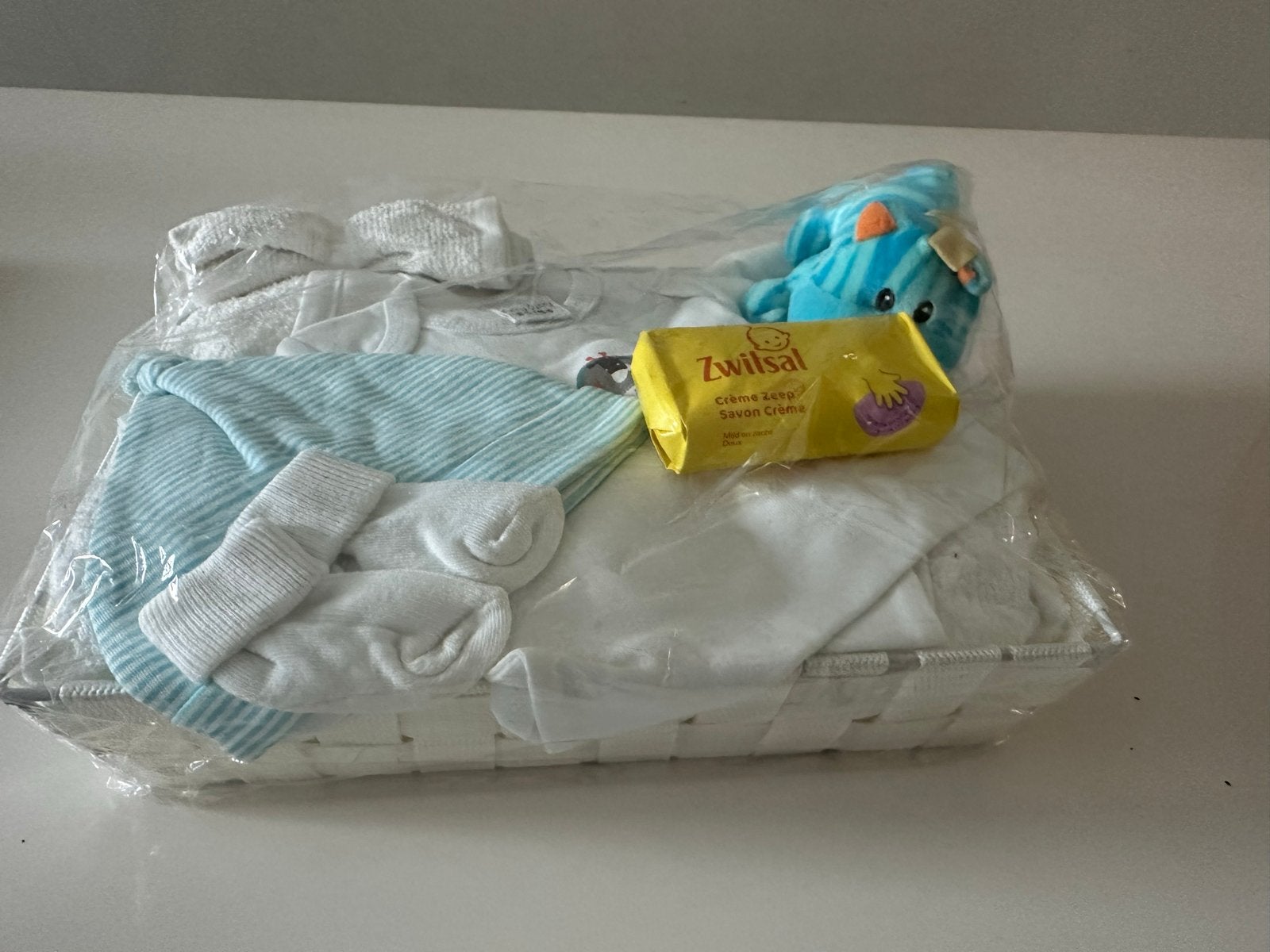Kraamcadeau Mandje met Babykleding en Zwitsal, Verzenden, Nieuw, Kraamcadeau