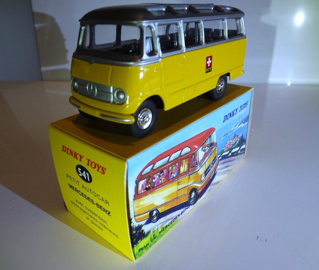 Mercedes-Benz 319 bus Bj 1965 Dinky Toys Nr 541, Verzenden, Zo goed als nieuw, Bus of Vrachtwagen, Dinky Toys