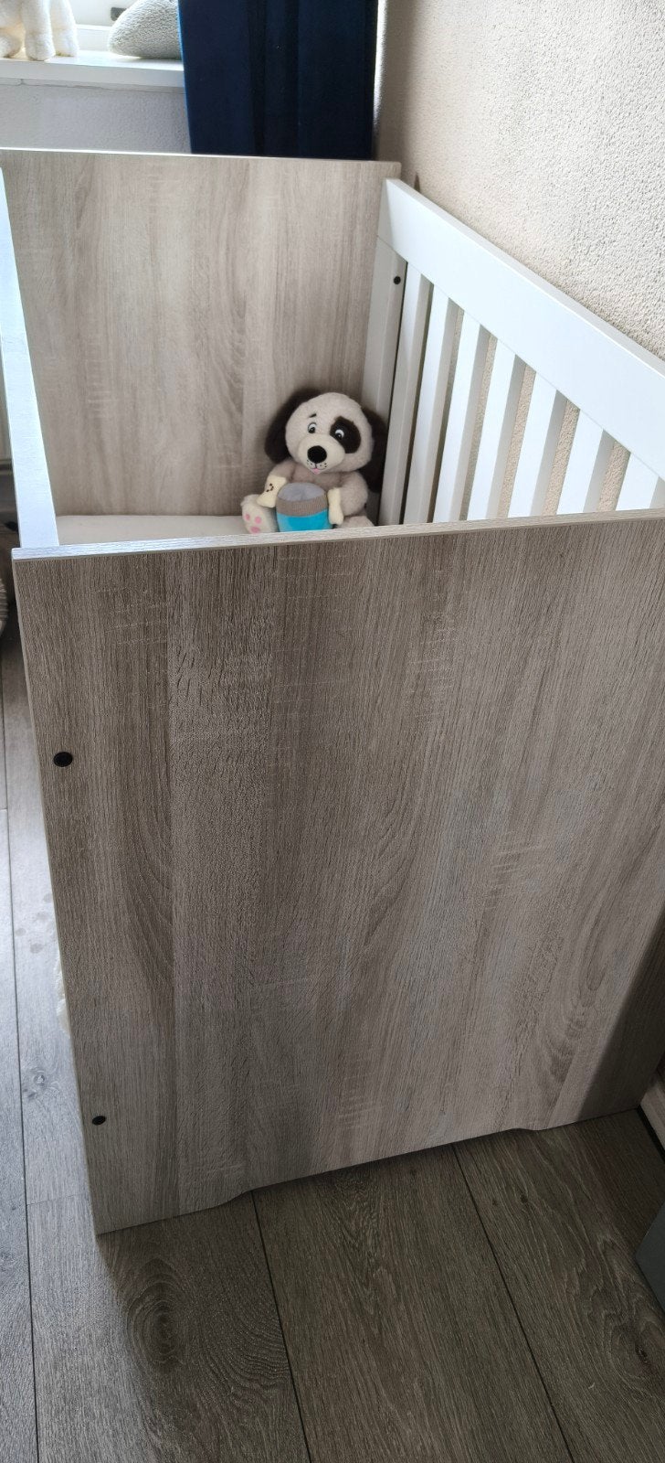 Interbaby babykamer: bed, commode en kast, Ophalen, Zo goed als nieuw, Jongetje of Meisje