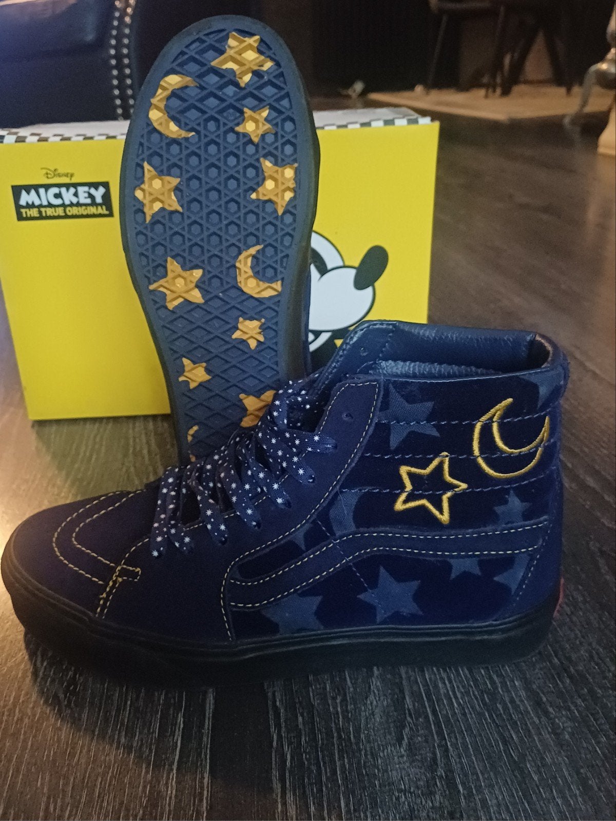 ❤️ NIEUWE ️Vans x Disney Sk8-Hi Sorcerer's Apprentice 2018 !, Kleding | Dames, Blauw, Nieuw, Ophalen of Verzenden, Sneakers of Gympen